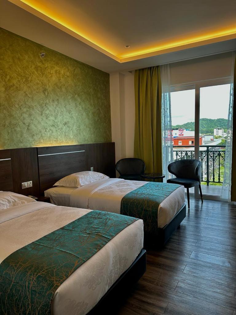 Resor Malibest Pantai Cenang (Langkawi)